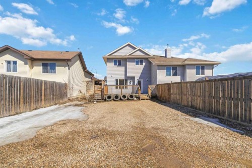 228 Parry Crescent, Fort Mcmurray, AB - Outdoor