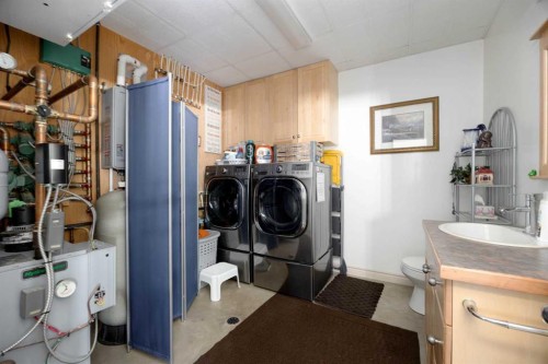 29 Baywin Road, Rural Athabasca County, AB - Indoor Photo Showing Laundry Room