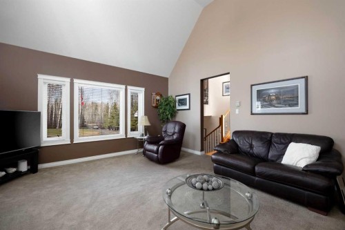 29 Baywin Road, Rural Athabasca County, AB - Indoor Photo Showing Living Room