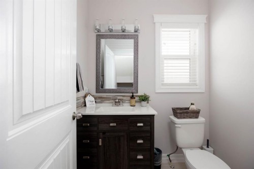 115 Athabasca Crescent, Fort Mcmurray, AB - Indoor Photo Showing Bathroom