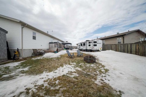 132 Sumac Crescent, Fort Mcmurray, AB - Outdoor With Exterior