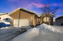 224 Shetland Garden Fort Mcmurray, AB T9H 5M5