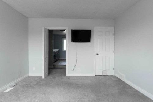 145 Robin Crescent, Fort Mcmurray, AB - Indoor