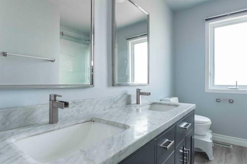 145 Robin Crescent, Fort Mcmurray, AB - Indoor Photo Showing Bathroom