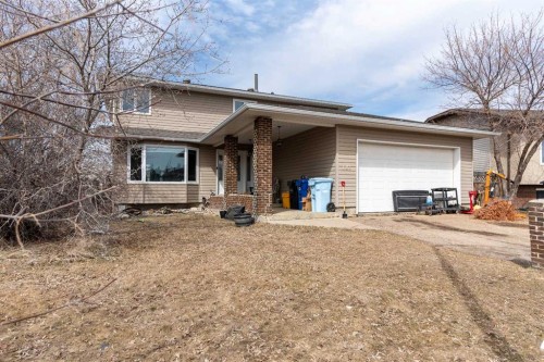 145 Robin Crescent, Fort Mcmurray, AB - Outdoor