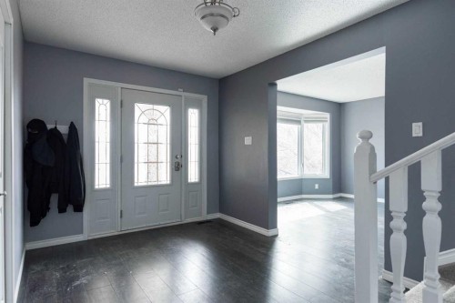 145 Robin Crescent, Fort Mcmurray, AB - Indoor Photo Showing Other Room