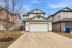 205 Parry Crescent Fort Mcmurray, AB T9K 0A4