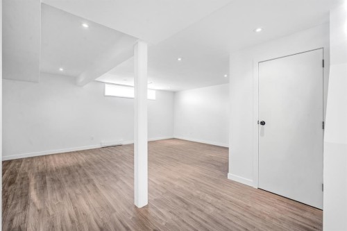 7 May Crescent, Fort Mcmurray, AB - Indoor Photo Showing Other Room