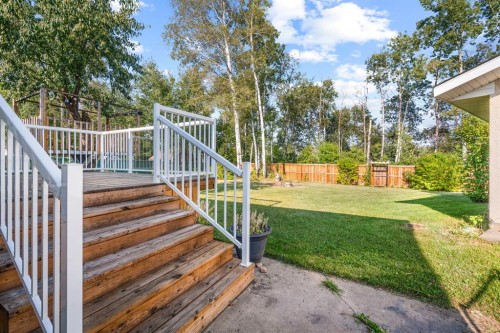 7 May Crescent, Fort Mcmurray, AB - Outdoor