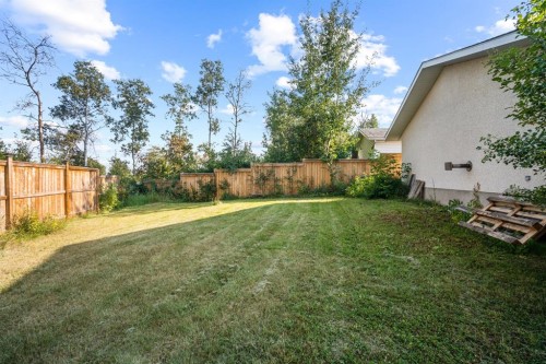 7 May Crescent, Fort Mcmurray, AB - Outdoor With Backyard