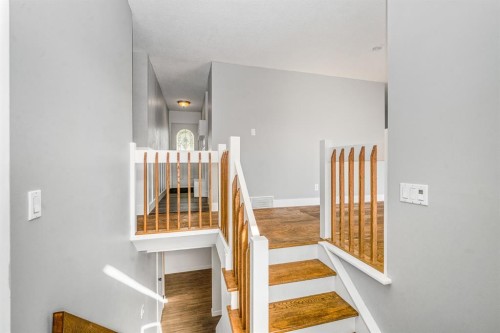 7 May Crescent, Fort Mcmurray, AB - Indoor Photo Showing Other Room