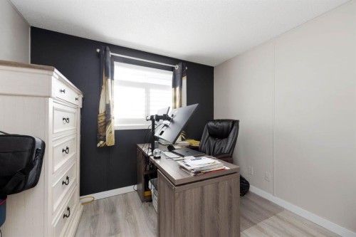 144 Mitchell Drive, Fort Mcmurray, AB - Indoor Photo Showing Office