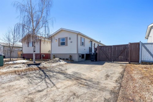 144 Mitchell Drive  Fort Mcmurray, AB T9K 2P1