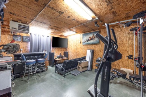 144 Mitchell Drive, Fort Mcmurray, AB - Indoor