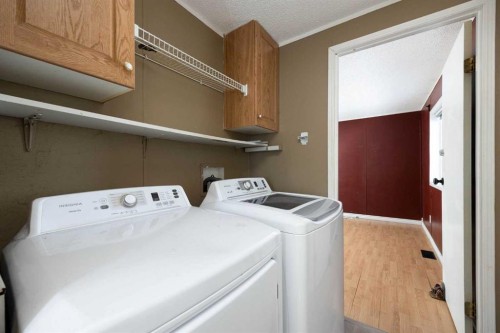 157 Cree Road, Fort Mcmurray, AB - Indoor Photo Showing Laundry Room