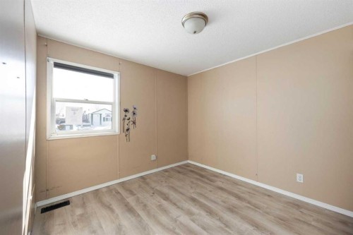 157 Cree Road, Fort Mcmurray, AB - Indoor Photo Showing Other Room