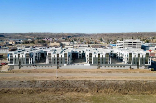216-10218 King Street  Fort Mcmurray, AB T9H 1X9