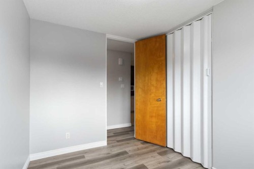 23 Clark Crescent, Fort Mcmurray, AB - Indoor Photo Showing Other Room