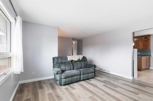 23 Clark Crescent, Fort Mcmurray, AB - Indoor