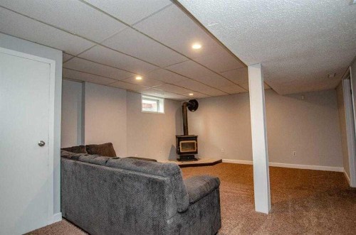 150 Leigh Crescent, Fort Mcmurray, AB - Indoor Photo Showing Basement