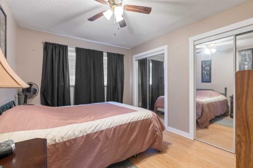 162 Caldwell Crescent, Fort Mcmurray, AB - Indoor Photo Showing Bedroom