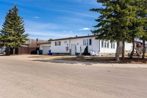 162 Caldwell Crescent, Fort Mcmurray, AB - Outdoor