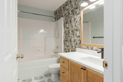 181 Waniandy Way, Fort Mcmurray, AB - Indoor Photo Showing Bathroom