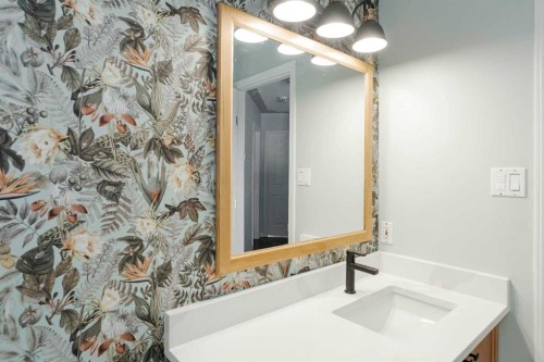 181 Waniandy Way, Fort Mcmurray, AB - Indoor Photo Showing Bathroom