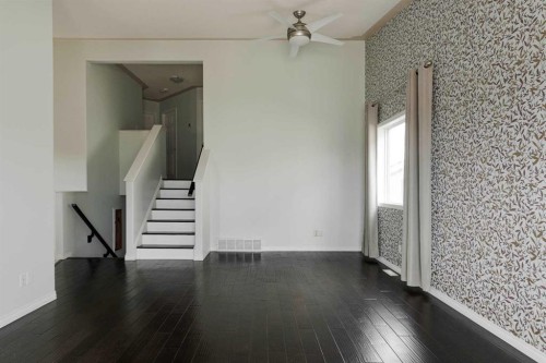 181 Waniandy Way, Fort Mcmurray, AB - Indoor Photo Showing Other Room