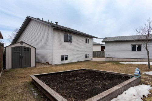 181 Waniandy Way, Fort Mcmurray, AB - Outdoor With Exterior