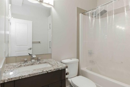 111 Killdeer Way, Fort Mcmurray, AB - Indoor Photo Showing Bathroom