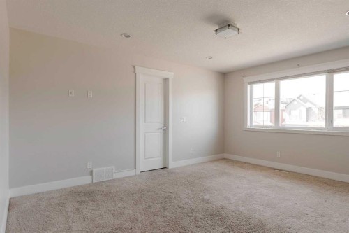111 Killdeer Way, Fort Mcmurray, AB - Indoor Photo Showing Other Room