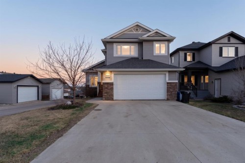 111 Killdeer Way, Fort Mcmurray, AB - Outdoor With Facade