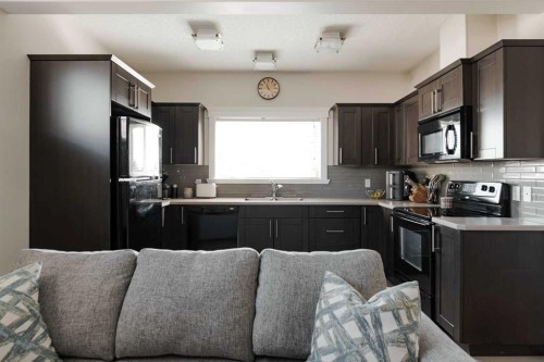 111 Killdeer Way, Fort Mcmurray, AB - Indoor Photo Showing Kitchen With Double Sink