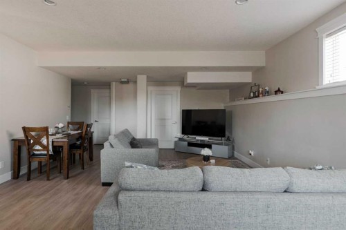 111 Killdeer Way, Fort Mcmurray, AB - Indoor Photo Showing Living Room