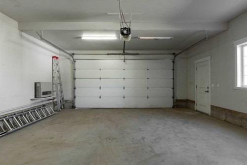 111 Killdeer Way, Fort Mcmurray, AB - Indoor Photo Showing Garage