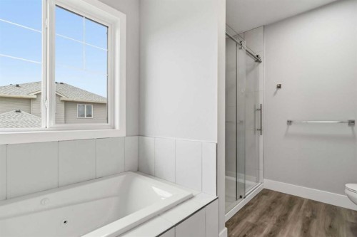 339 Killdeer Way, Fort Mcmurray, AB - Indoor Photo Showing Bathroom