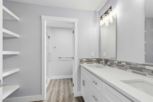 339 Killdeer Way, Fort Mcmurray, AB - Indoor Photo Showing Bathroom