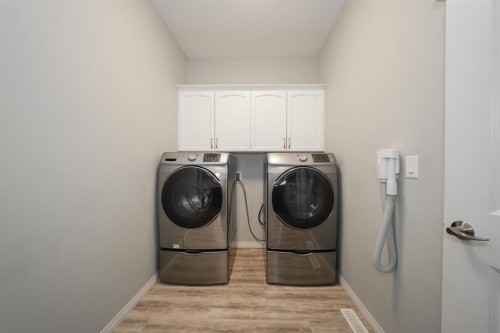 131 Athabasca Crescent, Fort Mcmurray, AB - Indoor Photo Showing Laundry Room