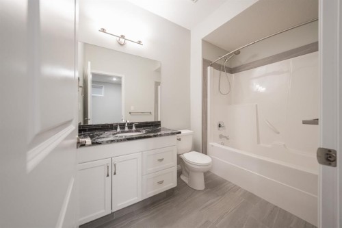 131 Athabasca Crescent, Fort Mcmurray, AB - Indoor Photo Showing Bathroom