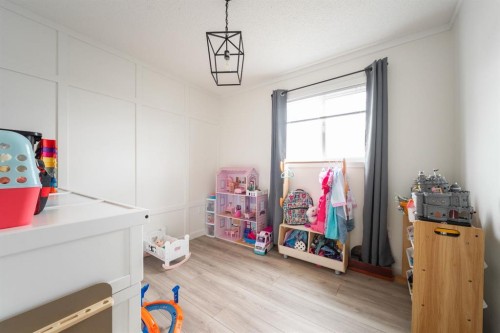 280 Caouette Crescent, Fort Mcmurray, AB - Indoor Photo Showing Other Room