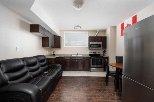 225 Sparrow Hawk Drive, Fort Mcmurray, AB - Indoor Photo Showing Kitchen
