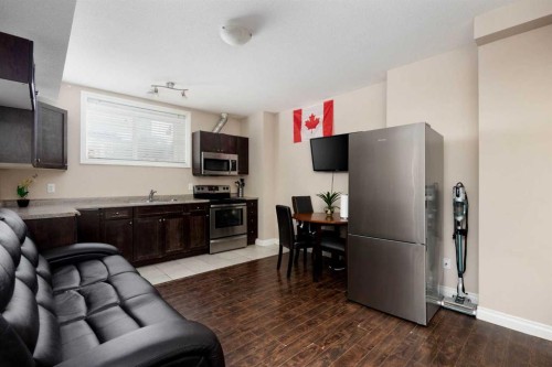 225 Sparrow Hawk Drive, Fort Mcmurray, AB - Indoor Photo Showing Kitchen