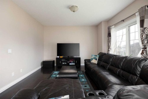 225 Sparrow Hawk Drive, Fort Mcmurray, AB - Indoor Photo Showing Living Room