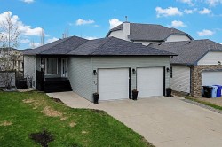 104 Potts Bay Fort Mcmurray, AB T9K 2T6