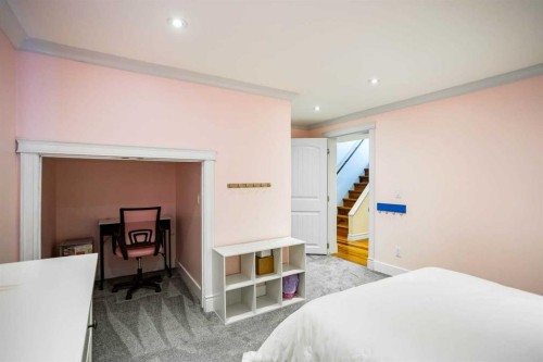 341 Bird Crescent, Fort Mcmurray, AB - Indoor Photo Showing Bedroom