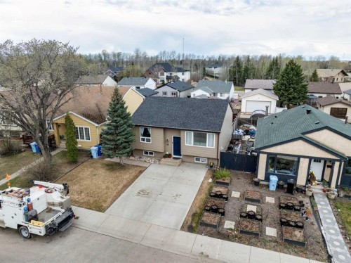 341 Bird Crescent, Fort Mcmurray, AB - Outdoor