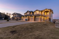 103 Crane Place Fort Mcmurray, AB T9K 0P6