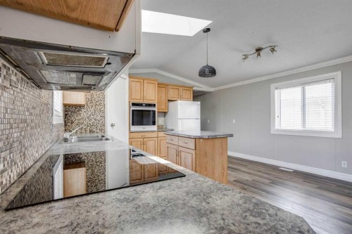 252 Grandview Crescent, Fort Mcmurray, AB - Indoor Photo Showing Kitchen With Double Sink