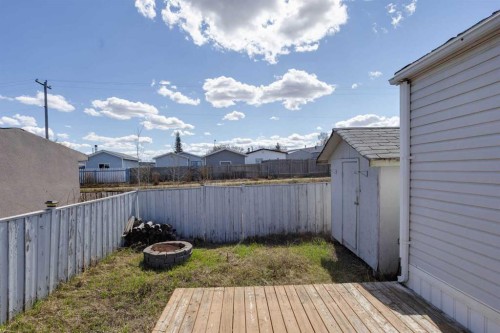 252 Grandview Crescent, Fort Mcmurray, AB - Outdoor With Exterior